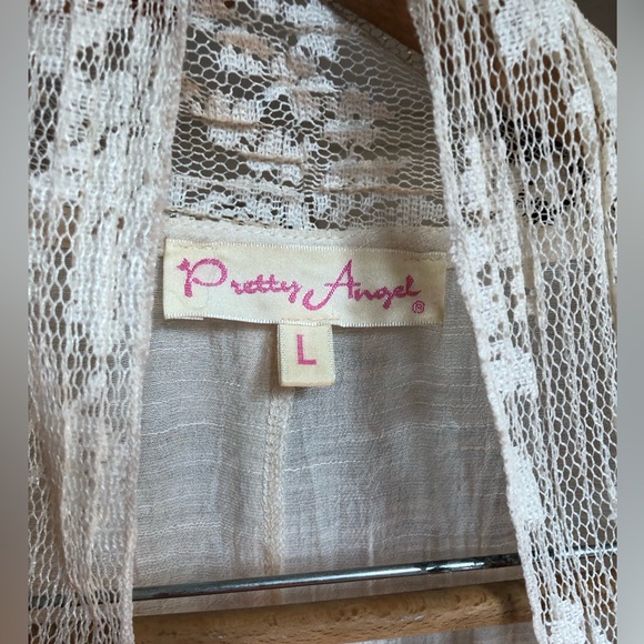 Pretty Angel Lace Accent Vest/Beach cover. - Picture 13 of 14